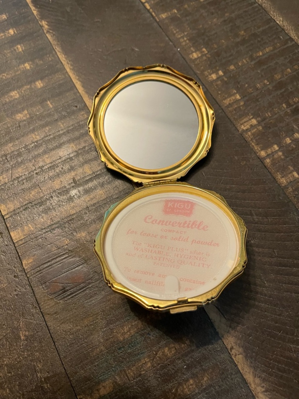 Vintage KIGU of London Jade & Gold Toned Powder Compact with Filter and Mirror - Picture 5 of 11